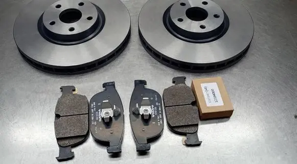 Volvo V60 Brake discs and calipers set