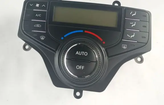 Hyundai i30 Climate control unit 972502R666
