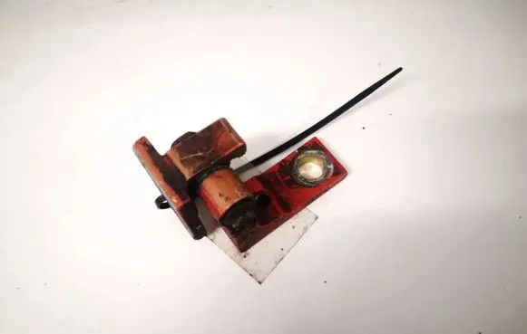 Fiat Punto (188) Front door upper hinge