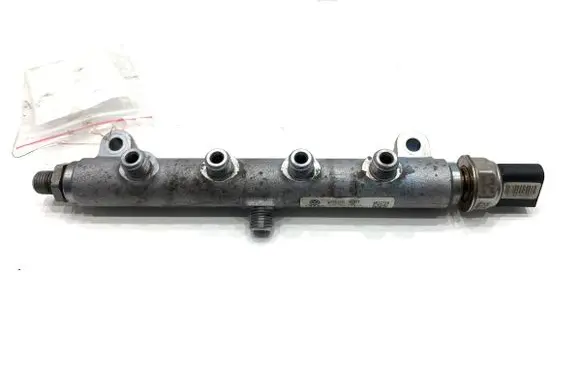 Audi A8 S8 D4 4H Fuel main line pipe 057130089Q