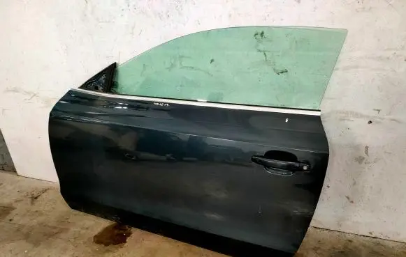 Audi A5 8T 8F Front door