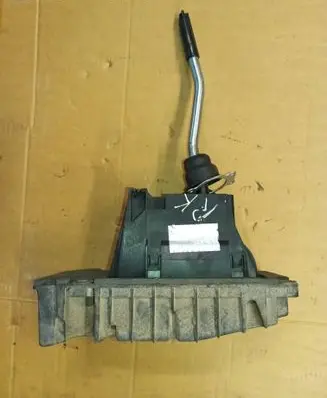Renault Kangoo I Gear shifter/selector 8200309398