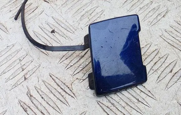 Volvo C70 Front tow hook cap/cover 08620359