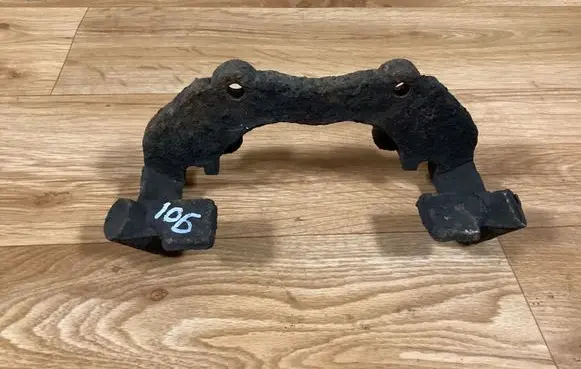 Ford Focus Front Brake Caliper Pad/Carrier 