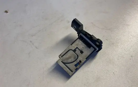 Renault Megane IV Mass air flow meter 5wk98509