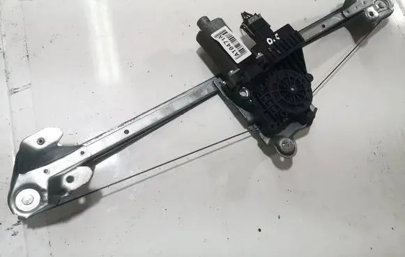 Opel Zafira B Sliding door window regulator with motor
