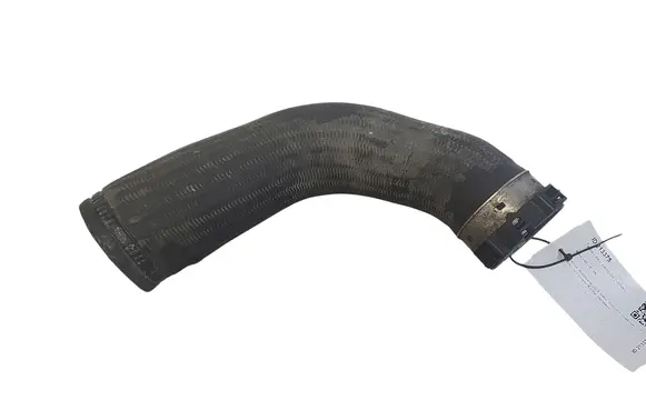 Volvo V40 Air intake hose/pipe
