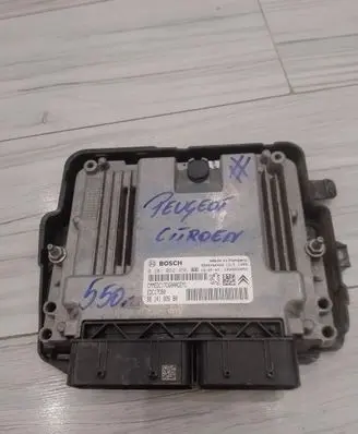 Peugeot 208 Engine control unit/module ECU 0281032456