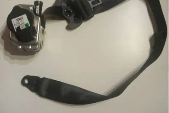 Land Rover Discovery 5 Front seatbelt 635385300B
