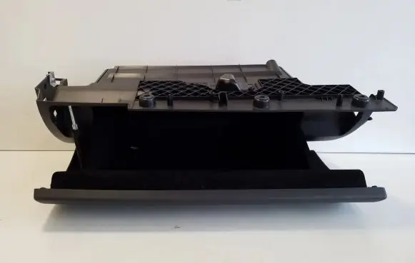 Jaguar XE Glove box GX730060T10AC