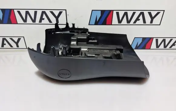 BMW 2 F45 Steering wheel column trim