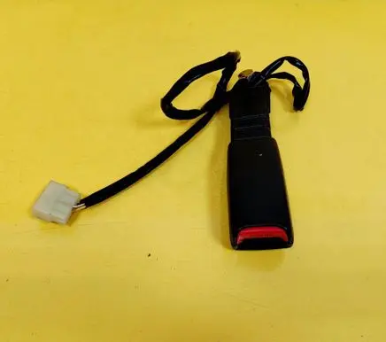 KIA Clarus Front seatbelt buckle 