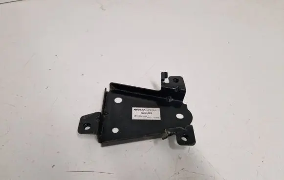 Nissan X-Trail T32 Other engine bay part