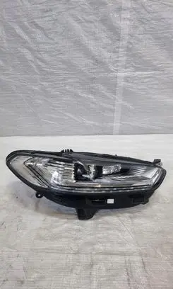Ford Mondeo MK V Headlight/headlamp ES73-13D154-CD