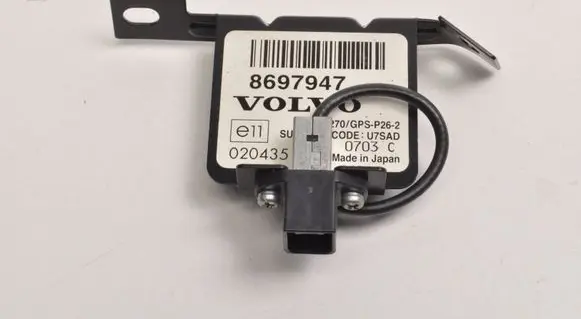 Volvo XC70 GPS navigation control unit/module 8697947
