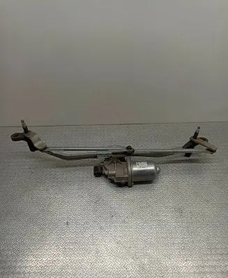 Skoda Fabia Mk2 (5J) Front wiper linkage and motor 5J1955113B SA5250 120419ASZ00822