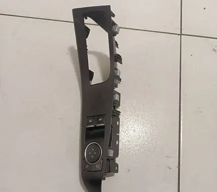 Ford Fiesta Electric window control switch H1BT14540AC