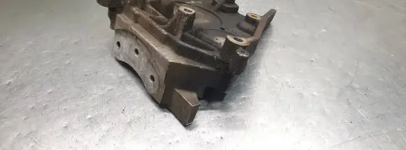 Opel Insignia A Engine mounting bracket 55566020