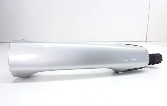 Volvo V50 Rear door exterior handle 8679712