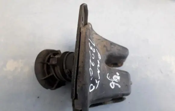 Fiat Punto (176) Tailgate/trunk/boot lock/catch/latch