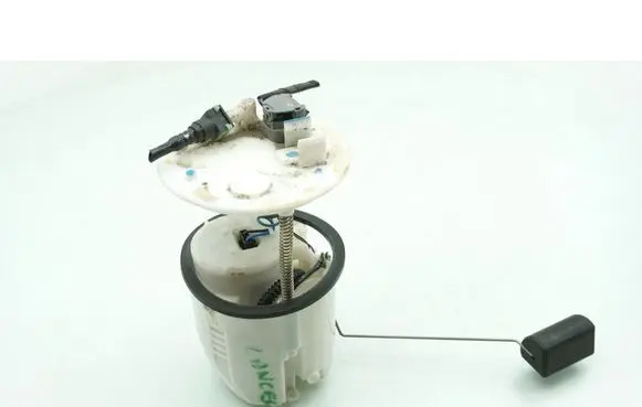 Mitsubishi Lancer VIII In-tank fuel pump 1760A166