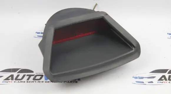 BMW 7 E38 Third/center stoplight 8352788
