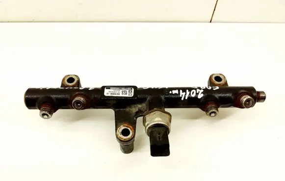 Ford Kuga II Fuel main line pipe 968190968004 28497Z01