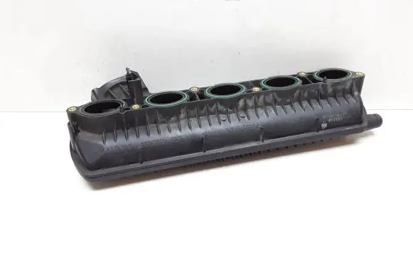 Volvo V70 Intake manifold 30757722 1047644S01