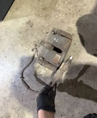 Front brake caliper