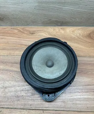 Audi A3 S3 8P Front door speaker 8P0035411 96500480