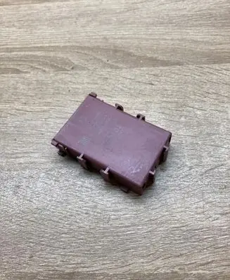 Toyota Auris E210 Central body control module 8911102040 A2C17259004