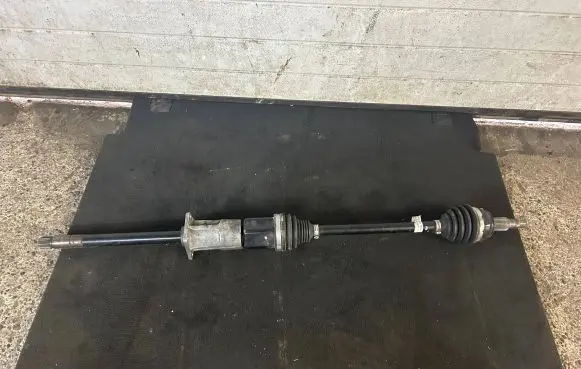 Maserati Levante Front driveshaft 06700320340 15009