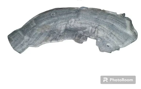 Rear arch fender liner splash guards