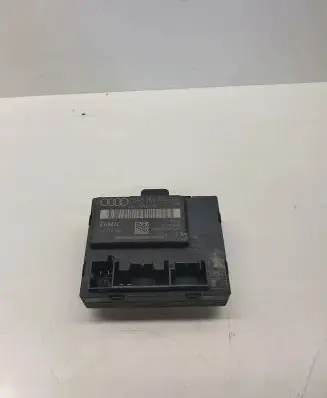 Audi Q7 4L Door control unit/module 4F0959795E