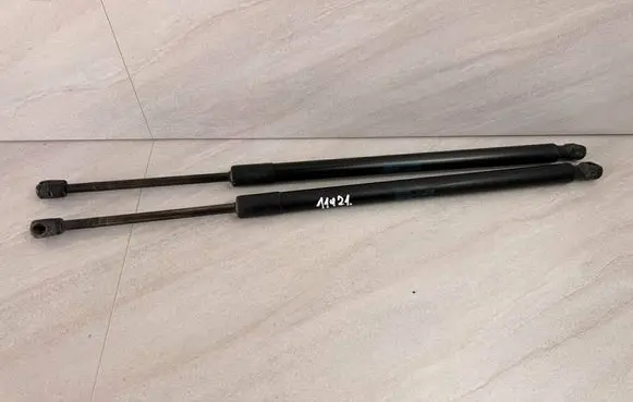 Volkswagen Touran III Tailgate/trunk strut/damper 5TA827550E