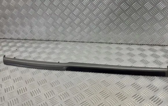 Opel Signum Dashboard lower bottom trim panel 13198819