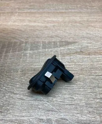 Opel Zafira A Electric window control switch 13363100 90561388