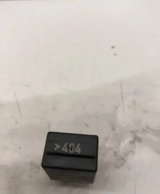 Audi A5 8T 8F Other relay 7M0951253C 95VW10K705EA V23374A1001X007