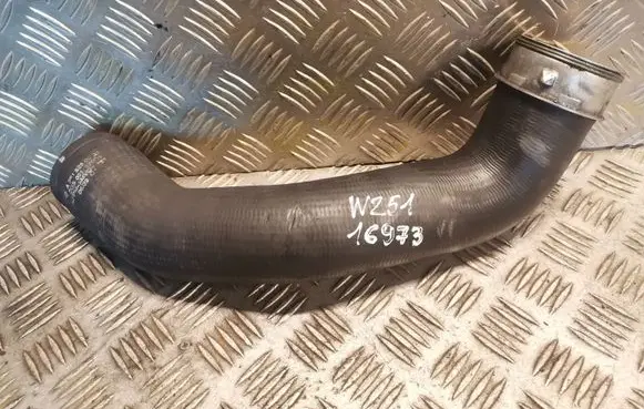 Mercedes-Benz R W251 Intercooler hose/pipe 2515280582