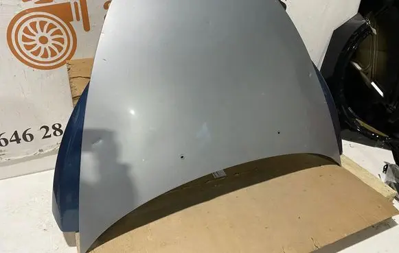Volvo S40, V40 Engine bonnet/hood 31301034