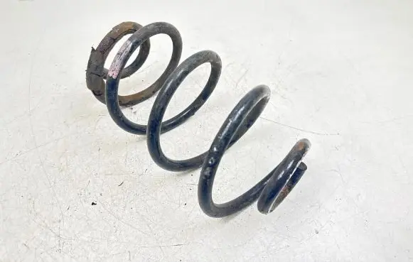 Nissan Note (E11) Rear coil spring