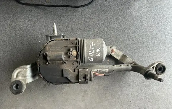 Volkswagen Golf Plus Front wiper linkage and motor 5M0955023E 3397020881