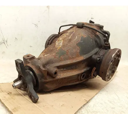 Mercedes-Benz E W124 Rear differential 1243506114 1243512501 1243512508