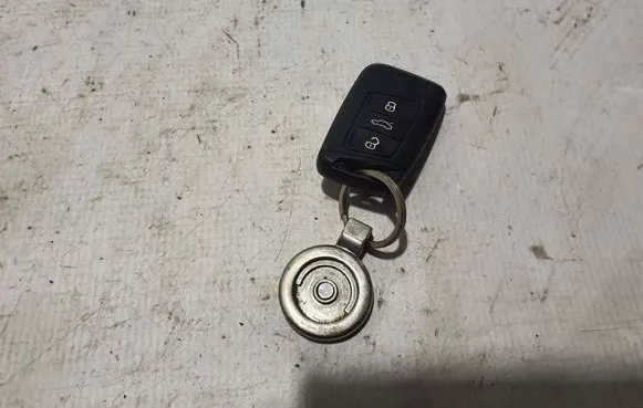 Skoda Karoq Ignition key/card 3V0959752M