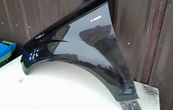 Audi Q7 4L Fender 04862
