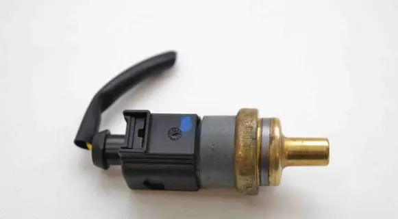 Volkswagen Sharan Oil temperature sensor 06A919501A