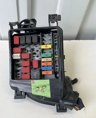 Fiat 500 Fuse box set 51807660 51807661 C246