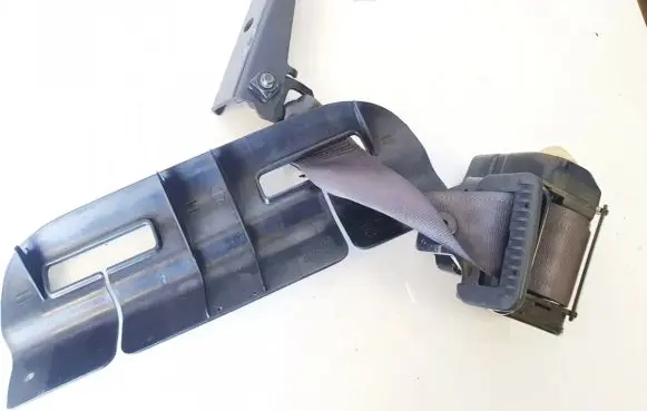 Volvo C70 Rear seatbelt 570430800f