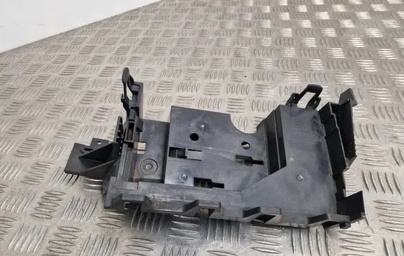 Ford S-MAX Other engine bay part HG9T14A301AAq PA66GF14