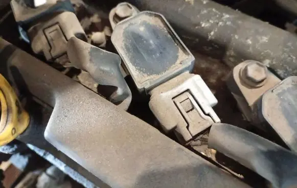 Toyota Yaris High voltage ignition coil 9008019021